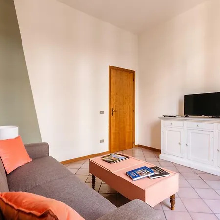 Lolli Apartments By Wonderful Italy-2